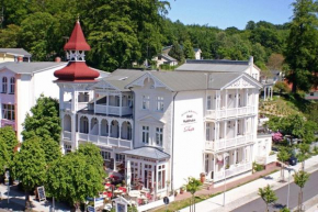 Отель Hotel Villa Waldfrieden  Зелин